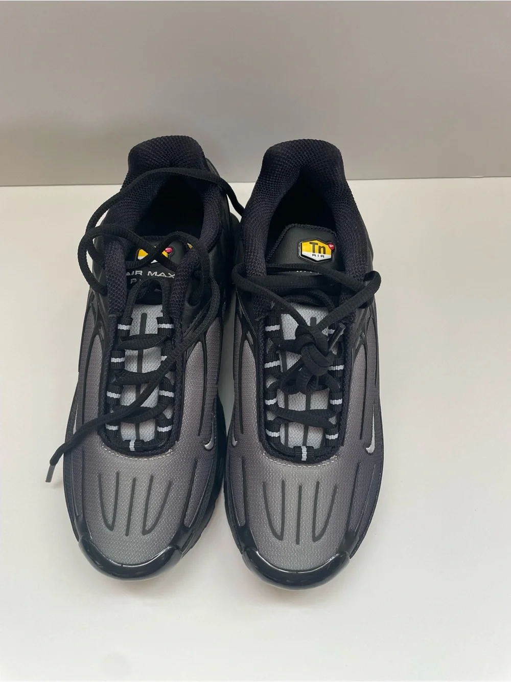 NWOT Nike Air Max Plus 3 Black Wolf Grey